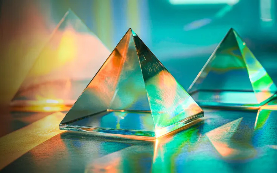 Breaking Open the AI Black Box: The Push for Transparency