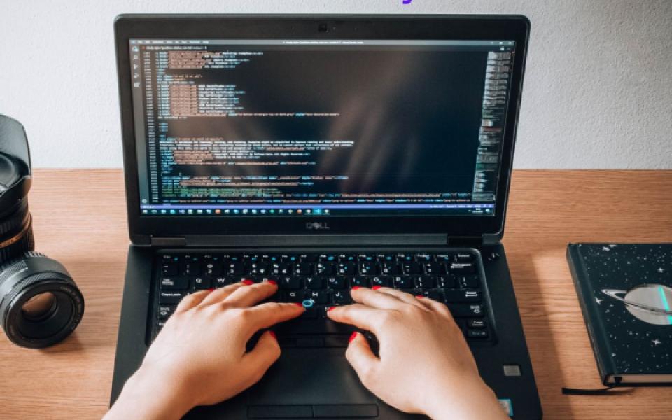 Breaking down the Benifits  Of  full stack Development  And Cloud Computing 