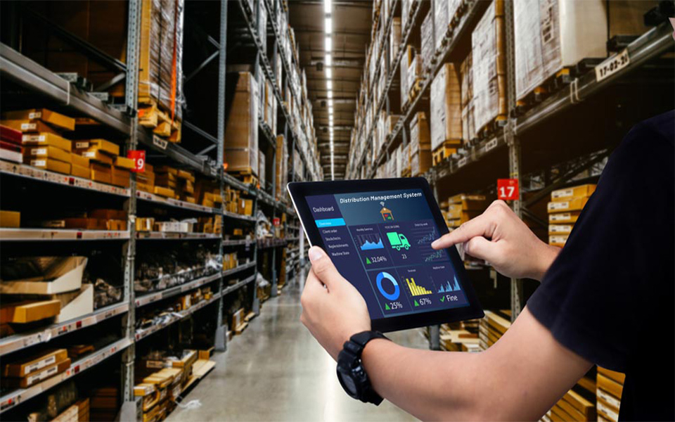 How an Online Distribution Management System Helps FMCG Companies