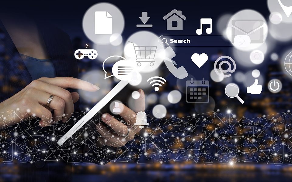 Everything you need to know about eCommerce for Startups: How to Build Your App, Website & Shopify Store