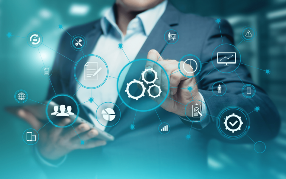 How Technology can be Leveraged to Overcome Challenges in the Field Services Industry