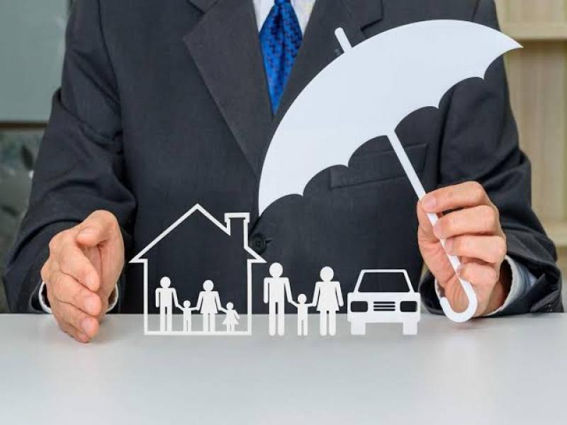 Technology & insurance sector