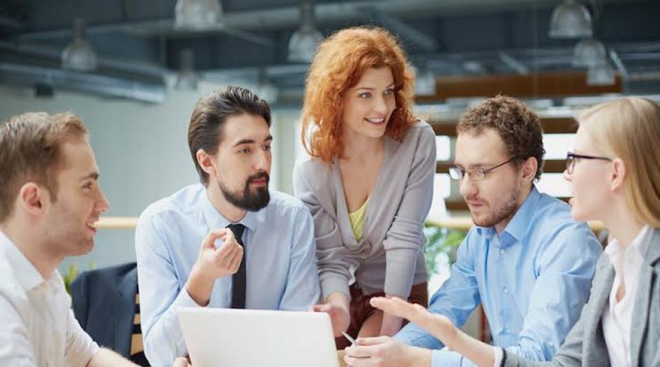 How to combine people & tech to bridge growing gaps in compliance 