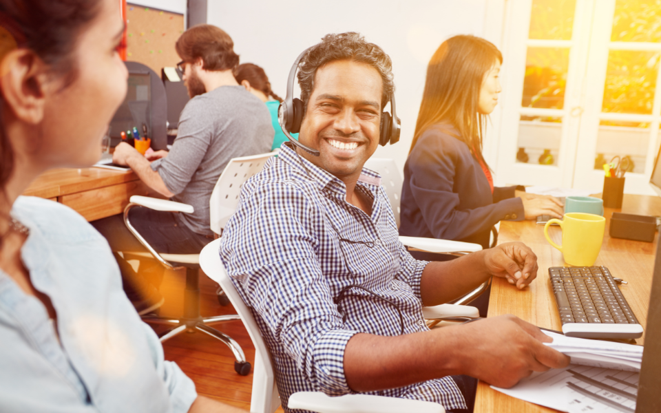 "The Role of Chatbots and Virtual Assistants: Revolutionizing Customer Support for Indian SMEs"