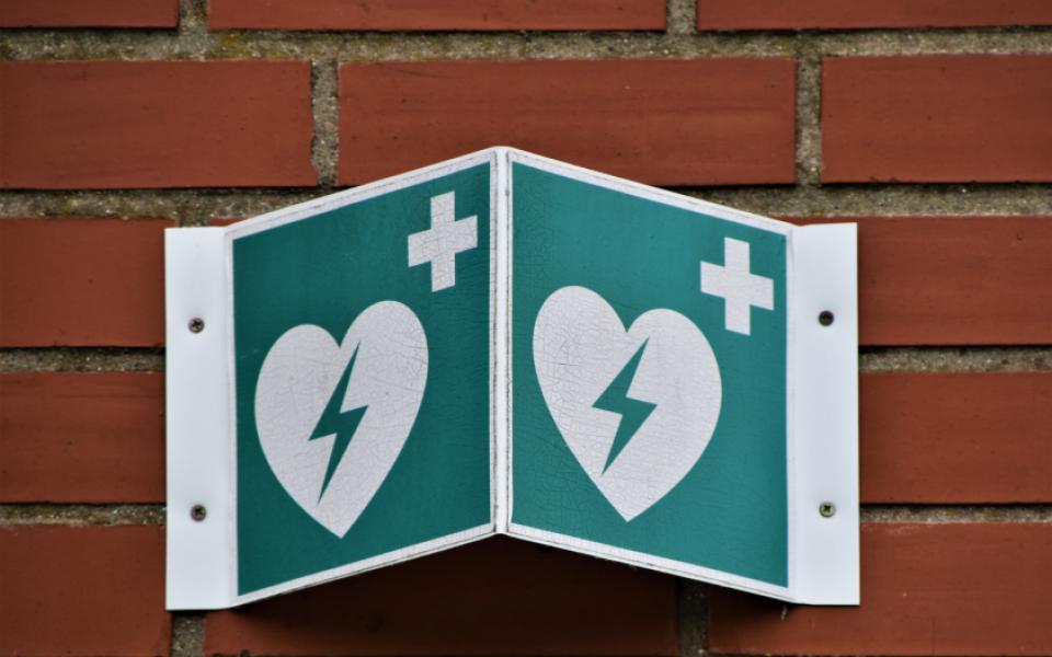 Business snapshot of the healthcare sector in March and April 2021